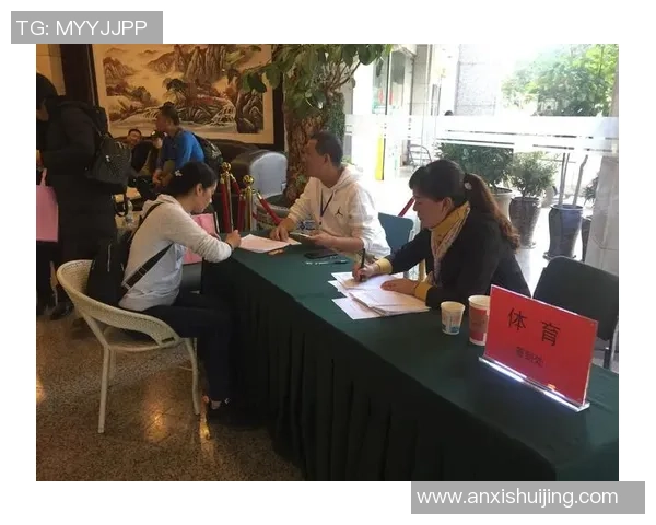 足球明星女友全景图鉴揭晓她们的魅力与风采 足球明星女友全景图鉴揭晓她们的魅力与风采