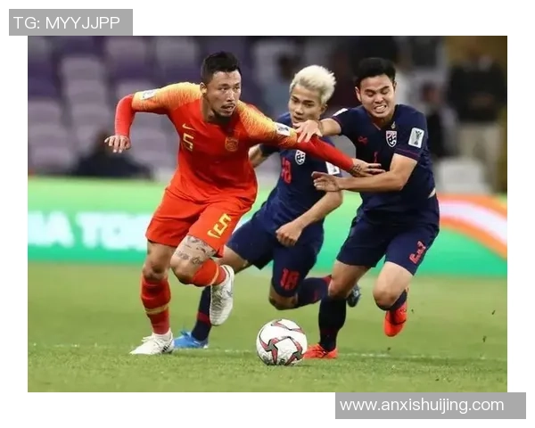 深圳足球队与杭州足球队的赛后分析与实力对比探讨 深圳足球队与杭州足球队的赛后分析与实力对比探讨